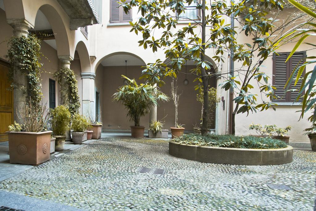 San Maurilio Apartments Milan Bagian luar foto