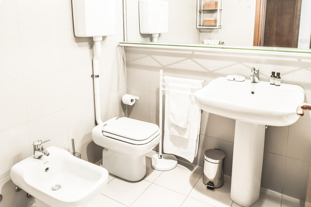 San Maurilio Apartments Milan Ruang foto